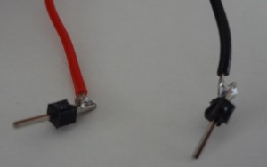 Extermidade dos fios soldados ao pino macho